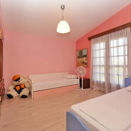 Villa Halkidiki Family - Garden By Travelpro Services Nea Moudania Halkidiki NEA PROPONTIDA