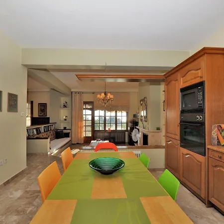 Halkidiki Family - Garden By Travelpro Services Nea Moudania Halkidiki * NEA PROPONTIDA