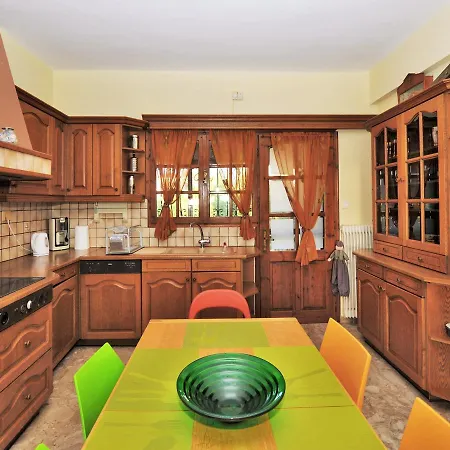 Villa Halkidiki Family - Garden By Travelpro Services Nea Moudania Halkidiki *