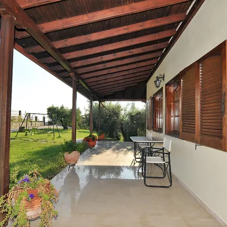 Halkidiki Family - Garden By Travelpro Services Nea Moudania Halkidiki *